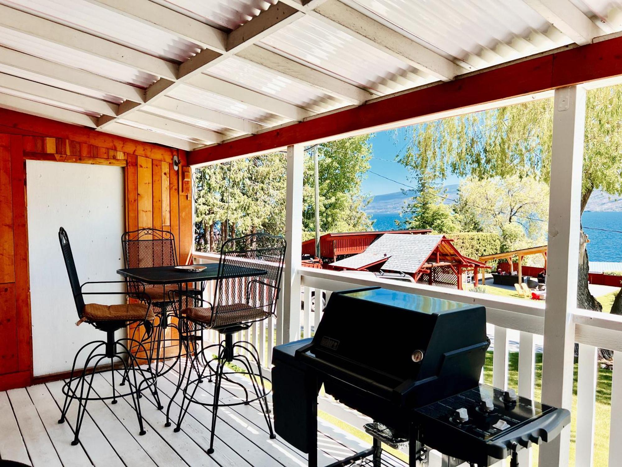 Peachland Beach Resort 外观 照片