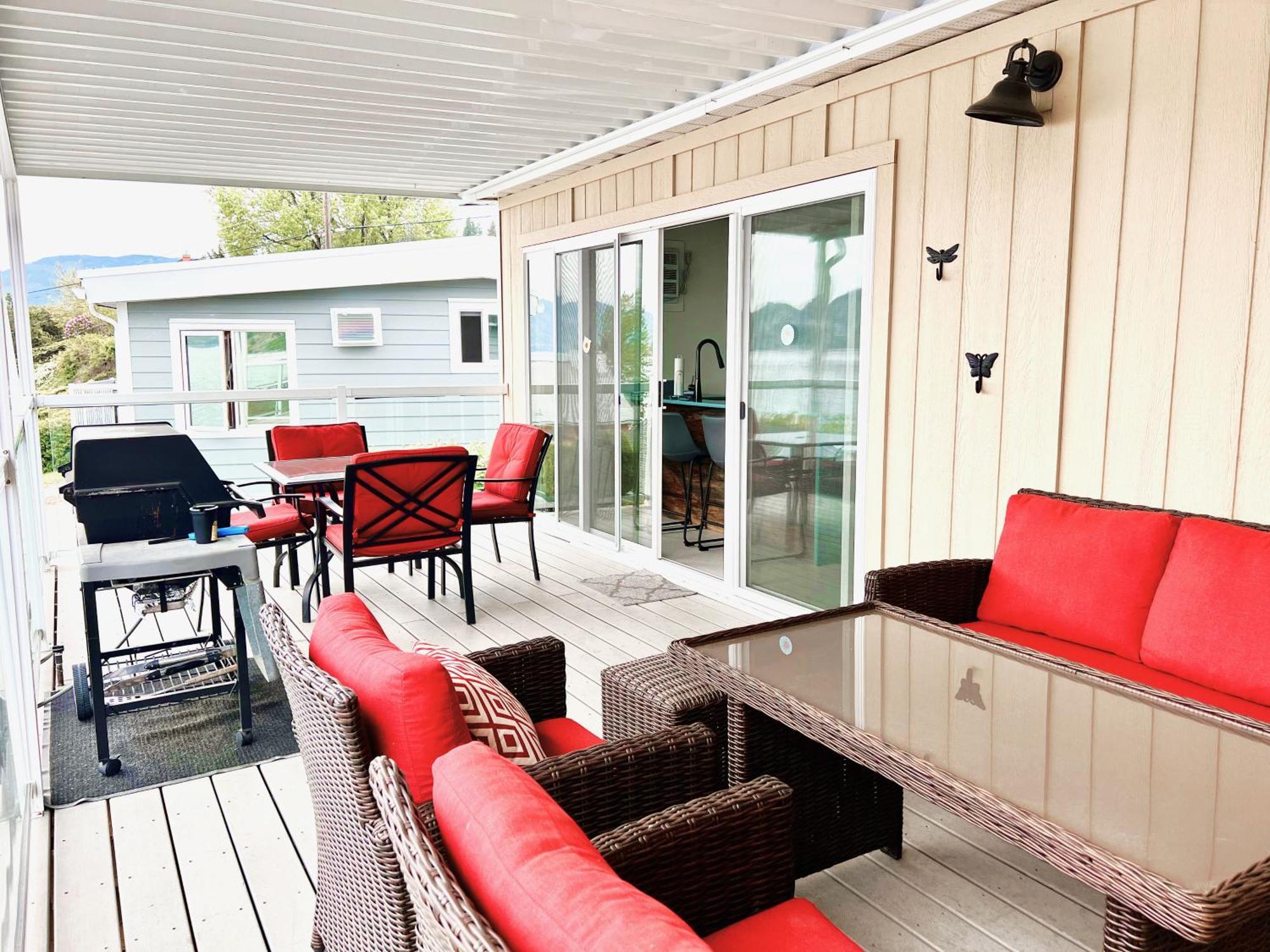 Peachland Beach Resort 外观 照片