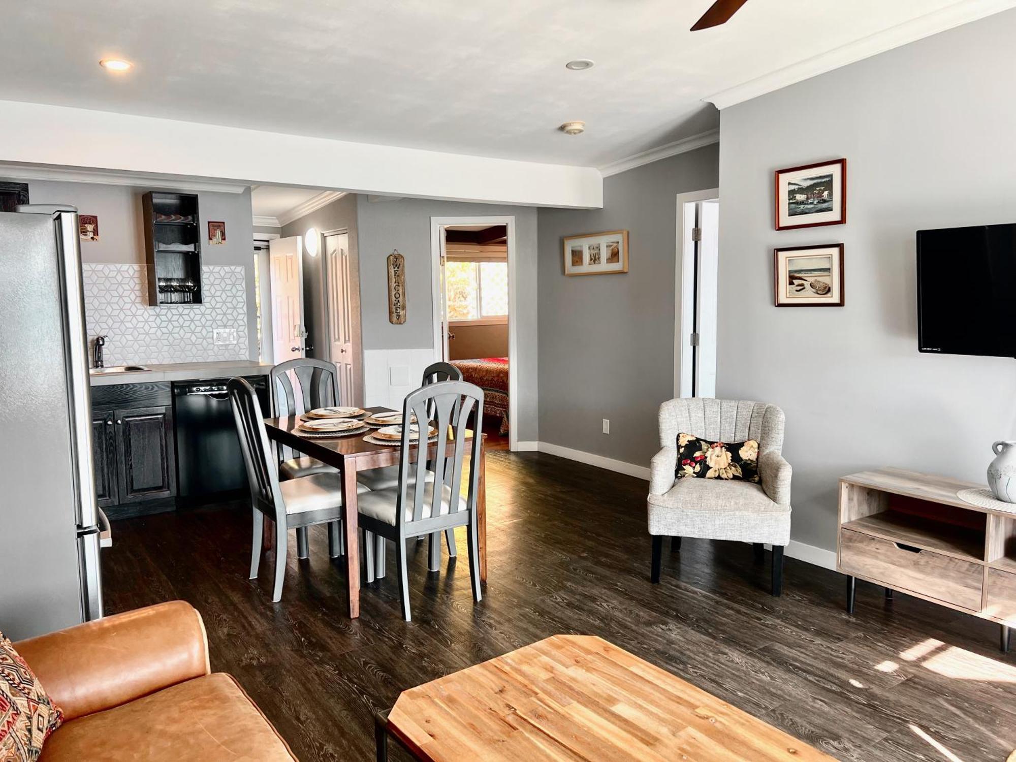 Peachland Beach Resort 外观 照片